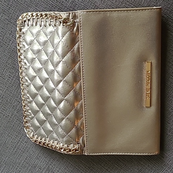Steve Madden Gold Clutch - Picture 3 of 7